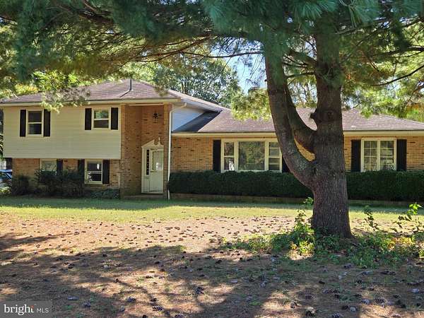 5 Acres of Residential Land with Home for Sale in Milford, Delaware