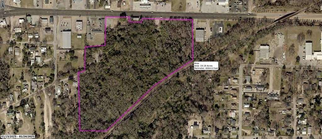 19.5 Acres of Mixed-Use Land for Sale in Athens, Texas