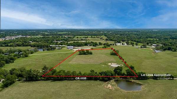 12 Acres of Land for Sale in Emory, Texas