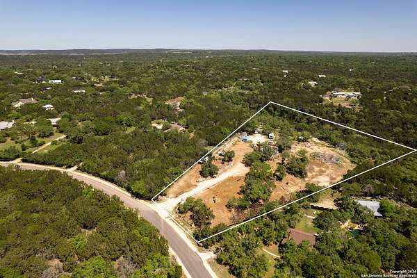 5 Acres of Residential Land for Sale in Canyon Lake, Texas