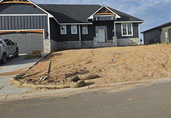 5 Acres of Residential Land with Home for Sale in Mulvane, Kansas