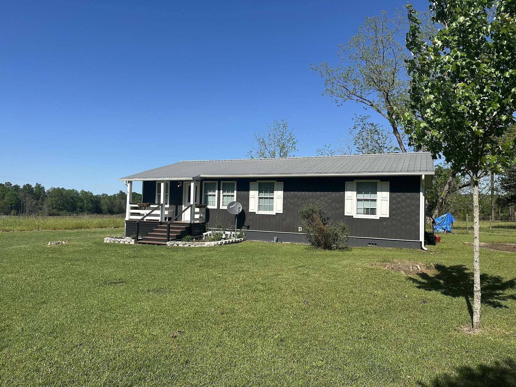 3 Acres of Residential Land with Home for Sale in DeFuniak Springs, Florida