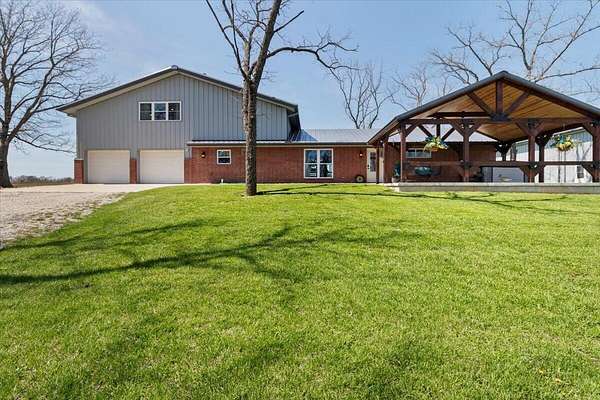 5.5 Acres of Residential Land with Home for Sale in Mountain Grove, Missouri