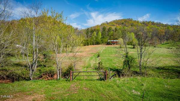 405 Acres of Land for Sale in Surgoinsville, Tennessee