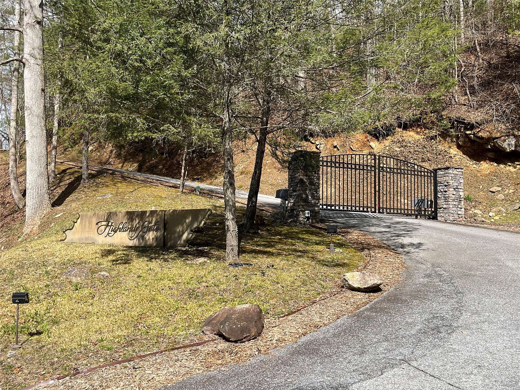 5 Acres of Residential Land for Sale in Highlands, North Carolina