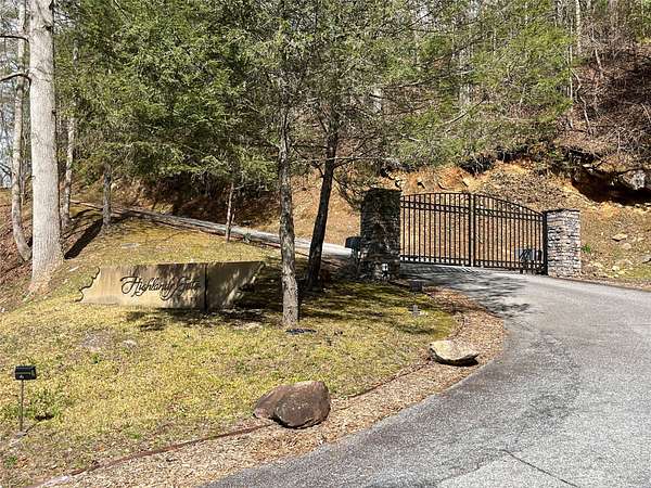 5 Acres of Residential Land for Sale in Highlands, North Carolina