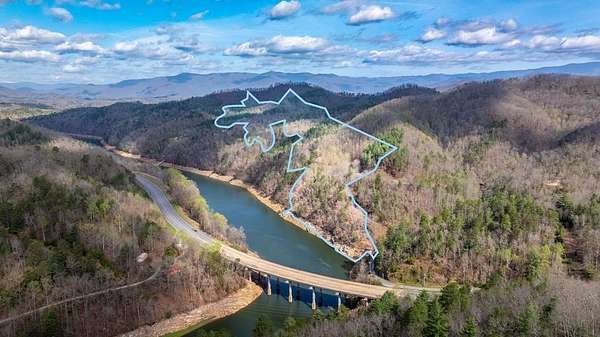 158 Acres of Land for Sale in Bryson City, North Carolina