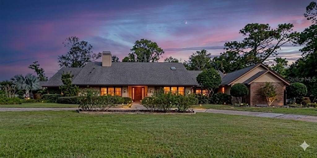 4.72 Acres of Land with Home for Sale in Ocala, Florida