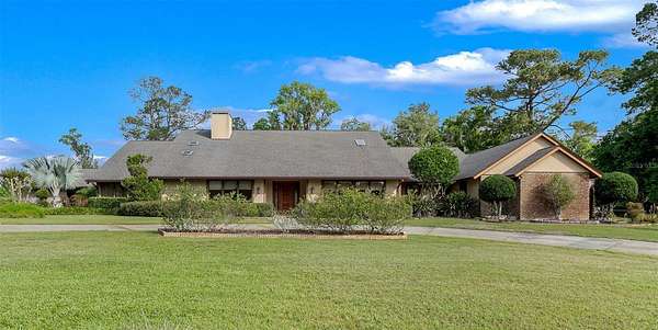 4.72 Acres of Residential Land with Home for Sale in Ocala, Florida