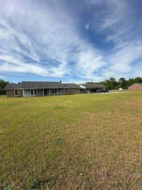5.14 Acres of Residential Land with Home for Sale in Sumter, South Carolina