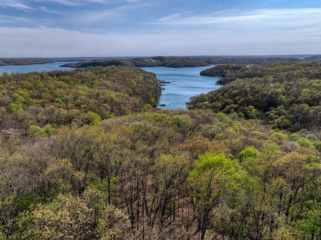 5.66 Acres of Land for Sale in Eureka Springs, Arkansas