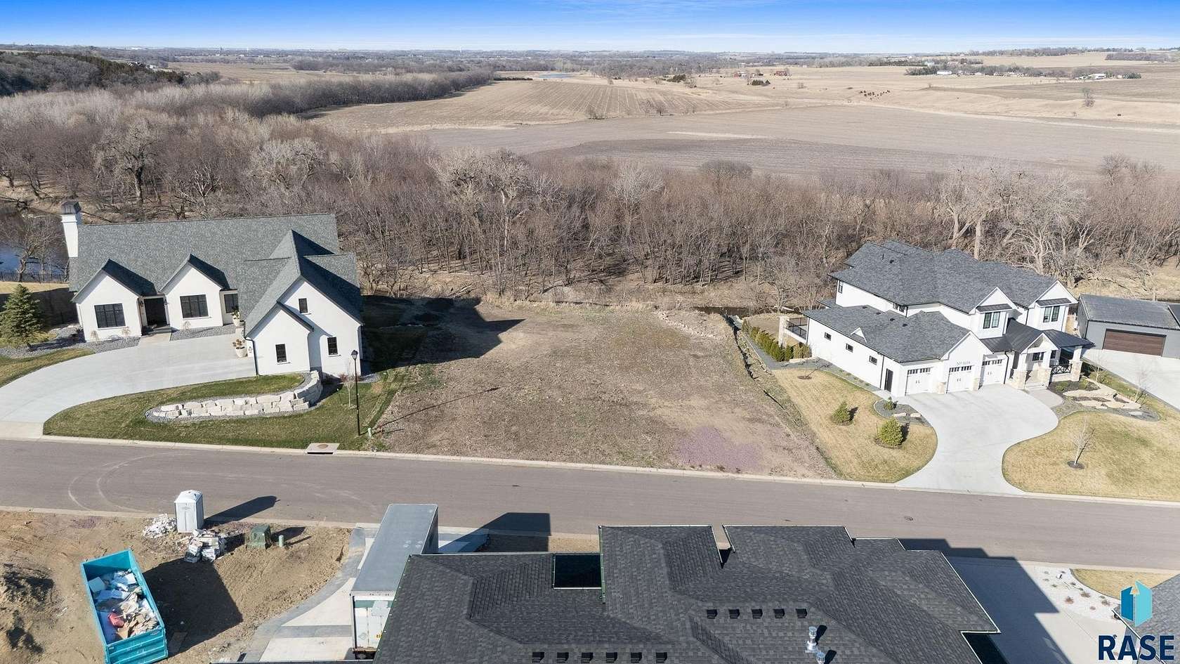 0.92 Acres of Residential Land for Sale in Sioux Falls, South Dakota