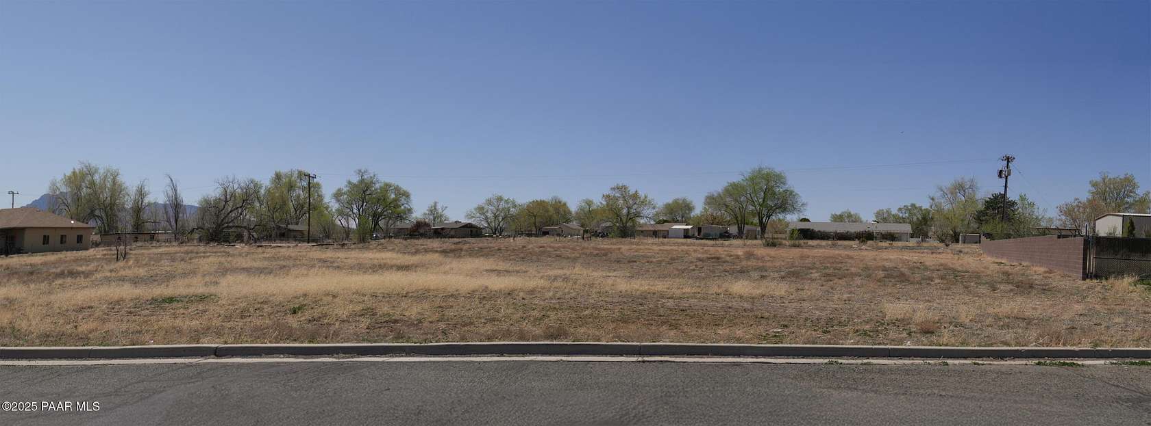 1 Acre of Land for Sale in Chino Valley, Arizona