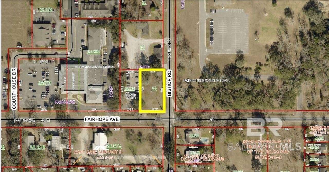 0.5 Acres of Land for Sale in Fairhope, Alabama