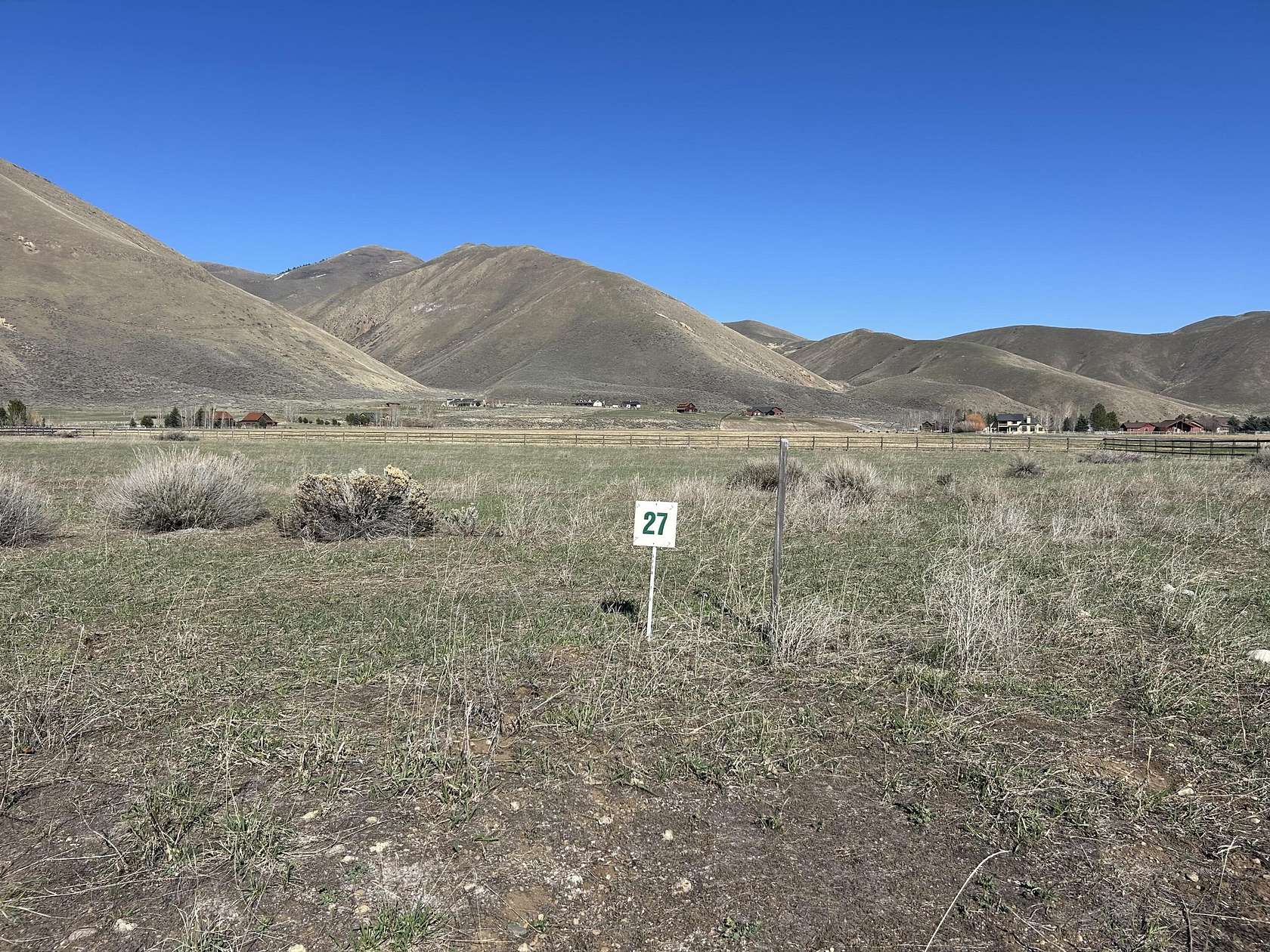 1 Acre of Land for Sale in Bellevue, Idaho