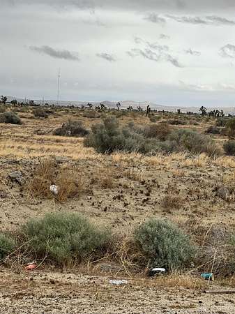 2.57 Acres of Commercial Land for Sale in Lancaster, California