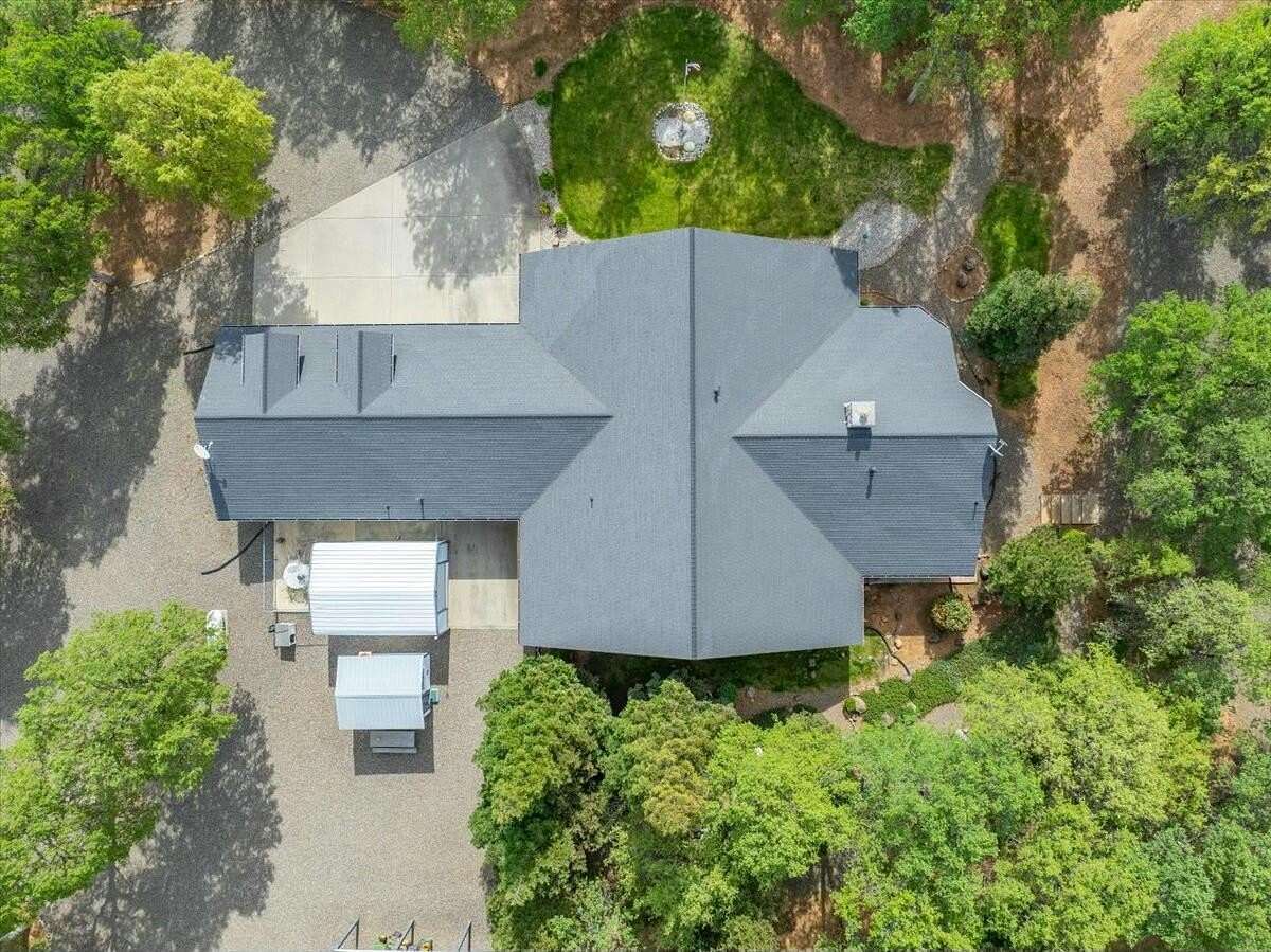 10.5 Acres of Land with Home for Sale in Cottonwood, California