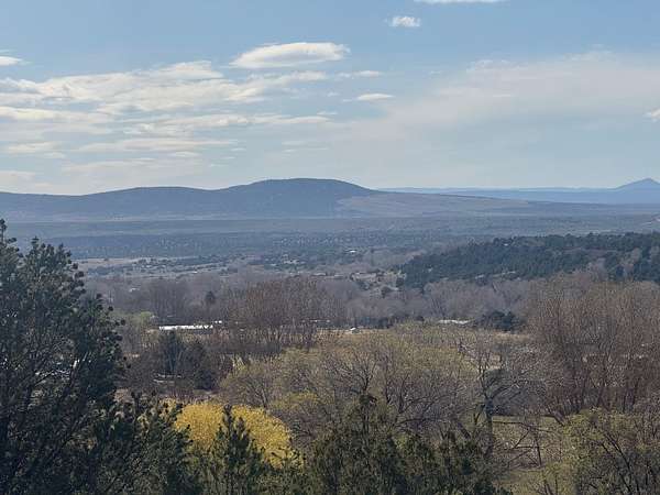 10 Acres of Residential Land for Sale in Arroyo Hondo, New Mexico