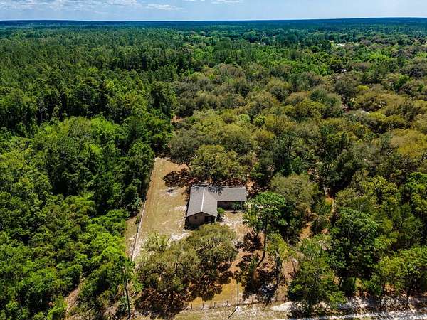 8.29 Acres of Residential Land with Home for Sale in Fort McCoy, Florida