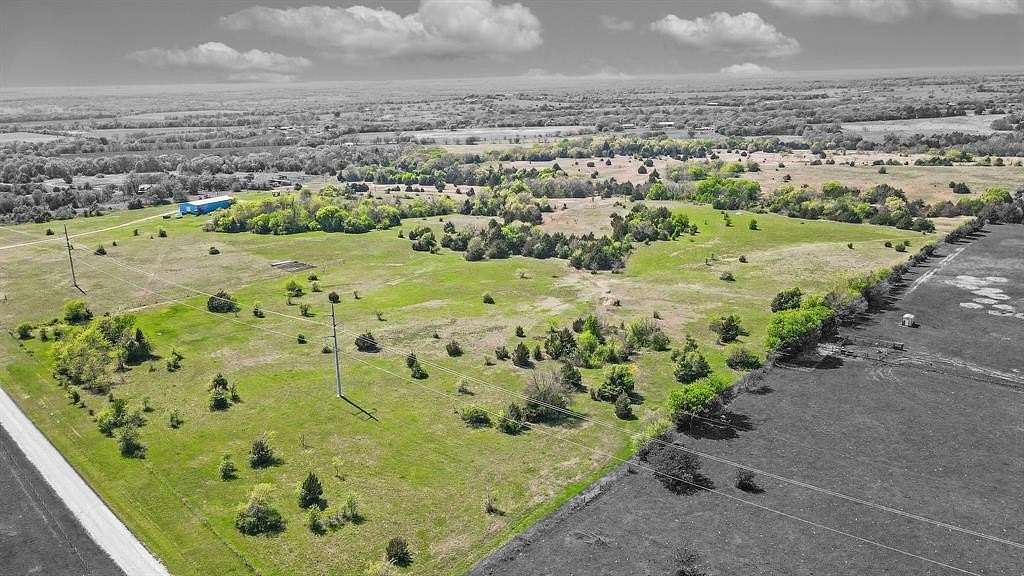94.2 Acres of Recreational Land & Farm for Sale in Decatur, Texas