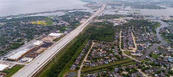 6.65 Acres of Mixed-Use Land for Sale in Seabrook, Texas