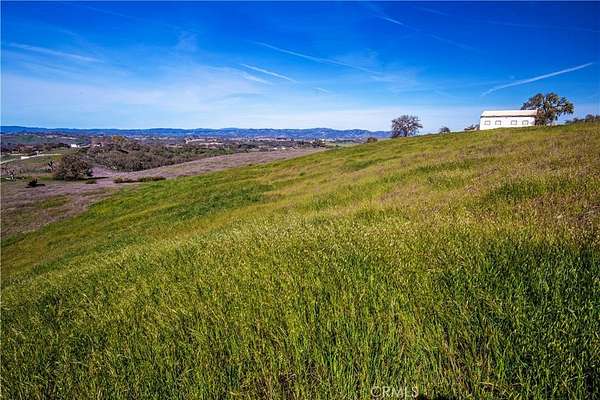 80 Acres of Land with Home for Sale in Paso Robles, California