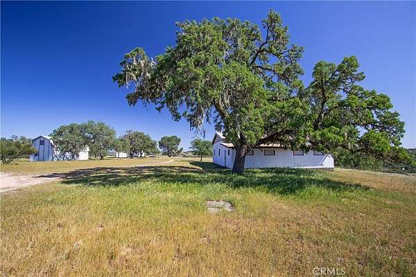 80 Acres of Land with Home for Sale in Paso Robles, California