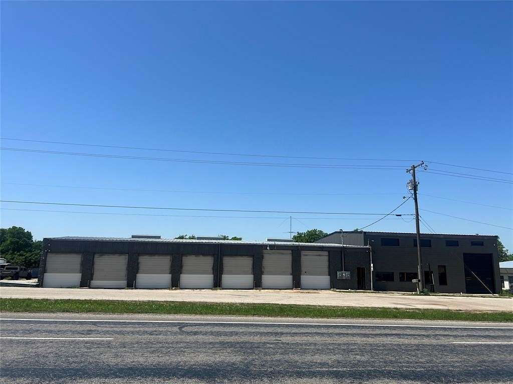 2 Acres of Improved Commercial Land for Sale in Cleburne, Texas
