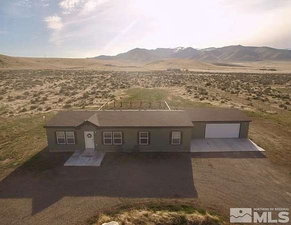 2.55 Acres of Residential Land with Home for Sale in Winnemucca, Nevada
