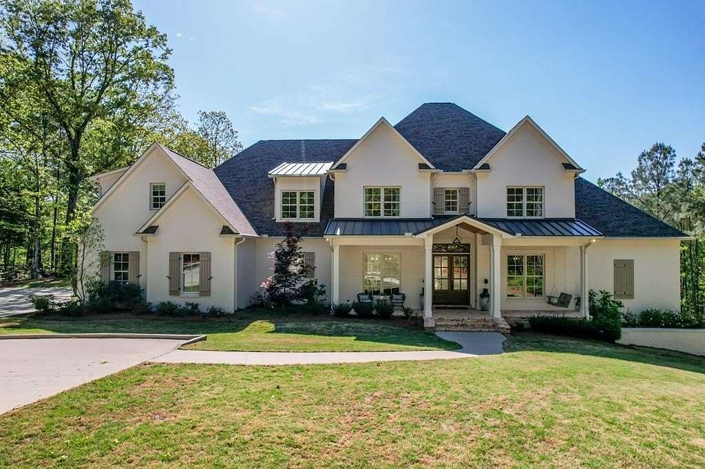 3 Acres of Residential Land with Home for Sale in Oxford, Mississippi