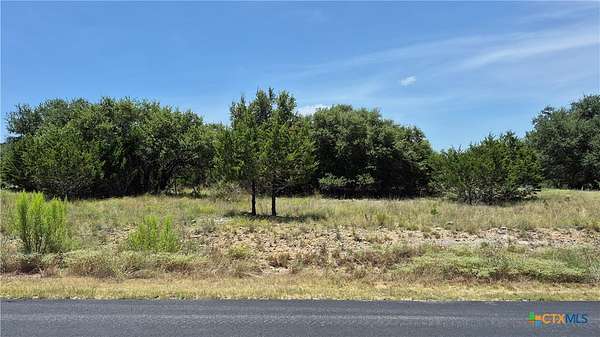 1 Acre of Residential Land for Sale in Canyon Lake, Texas