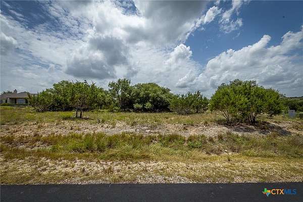 1 Acre of Residential Land for Sale in Canyon Lake, Texas