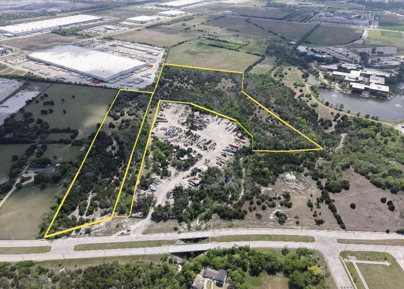 9 Acres of Residential Land for Sale in Dallas, Texas