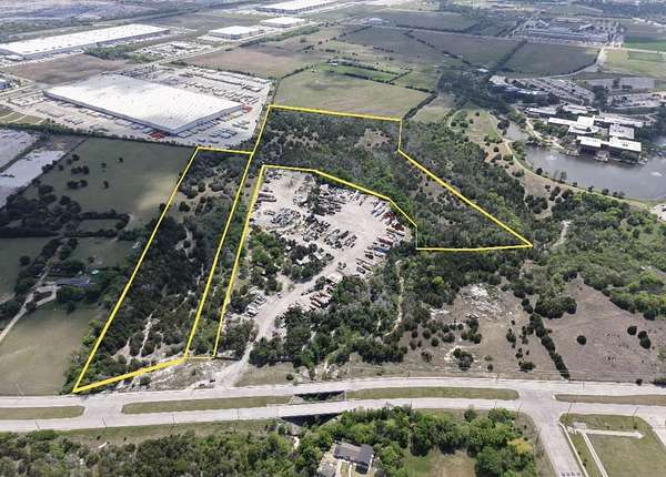 9 Acres of Residential Land for Sale in Dallas, Texas