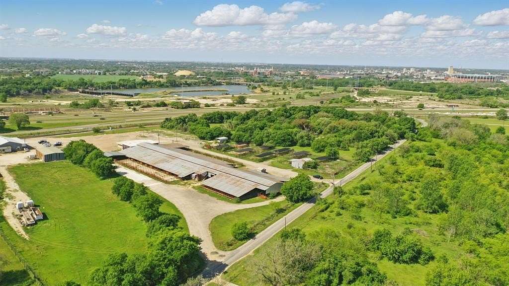 7.59 Acres of Mixed-Use Land for Sale in Waco, Texas