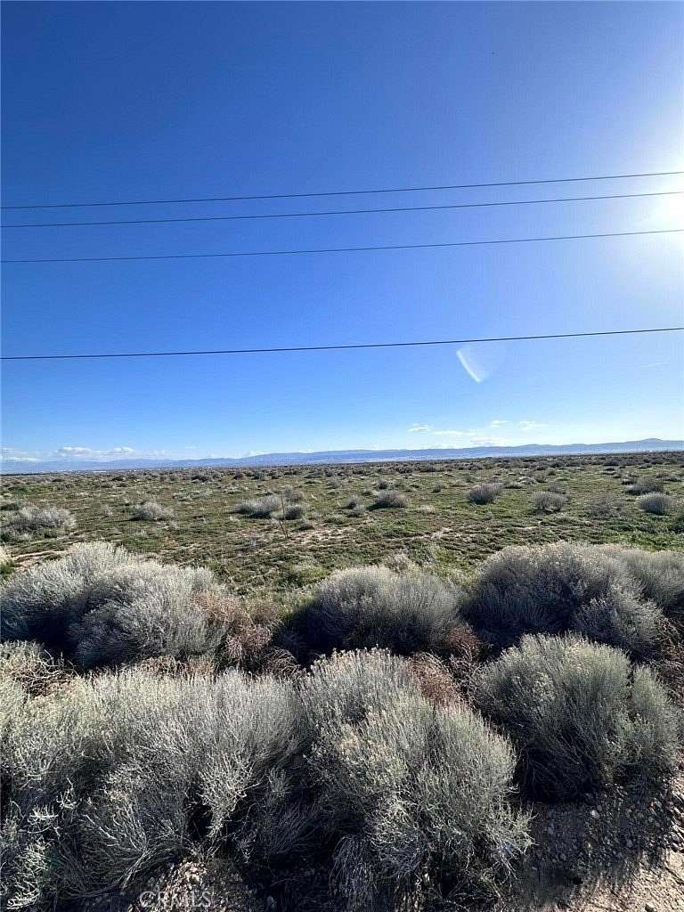 4.77 Acres of Land for Sale in Lancaster, California