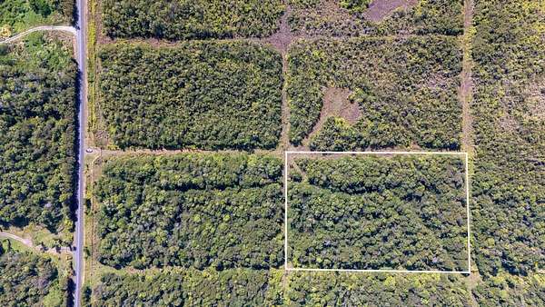 5 Acres of Residential Land for Sale in Volcano, Hawaii