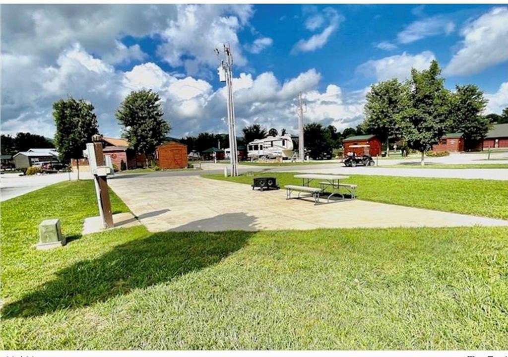 0.07 Acres of Land for Sale in Blairsville, Georgia