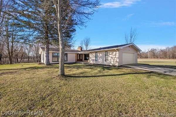 40 Acres of Land with Home for Sale in Fowlerville, Michigan