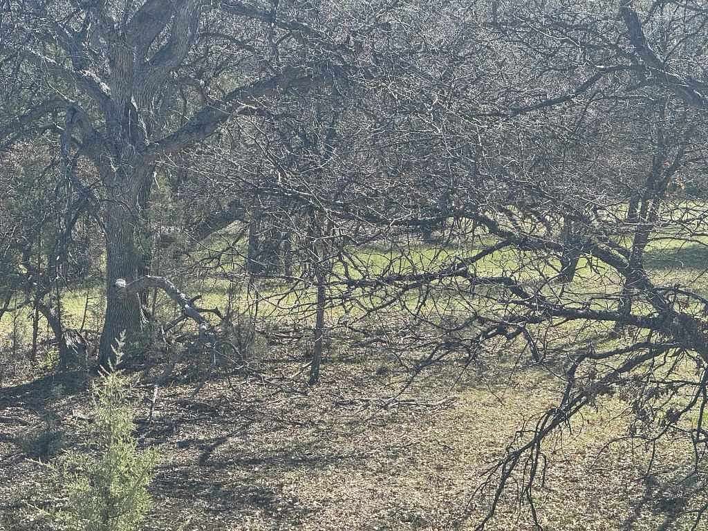 0.96 Acres of Land for Sale in Hornbrook, California