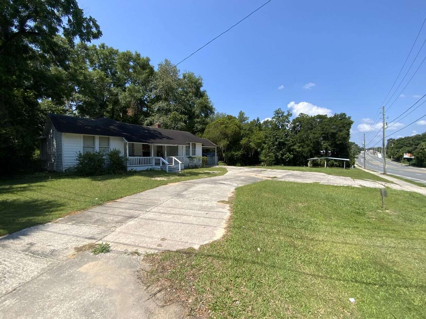 2 Acres of Improved Commercial Land for Sale in Madison, Florida