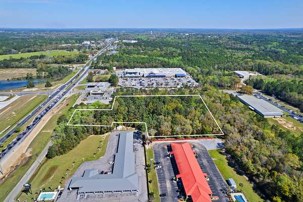 4 Acres of Mixed-Use Land for Sale in DeFuniak Springs, Florida