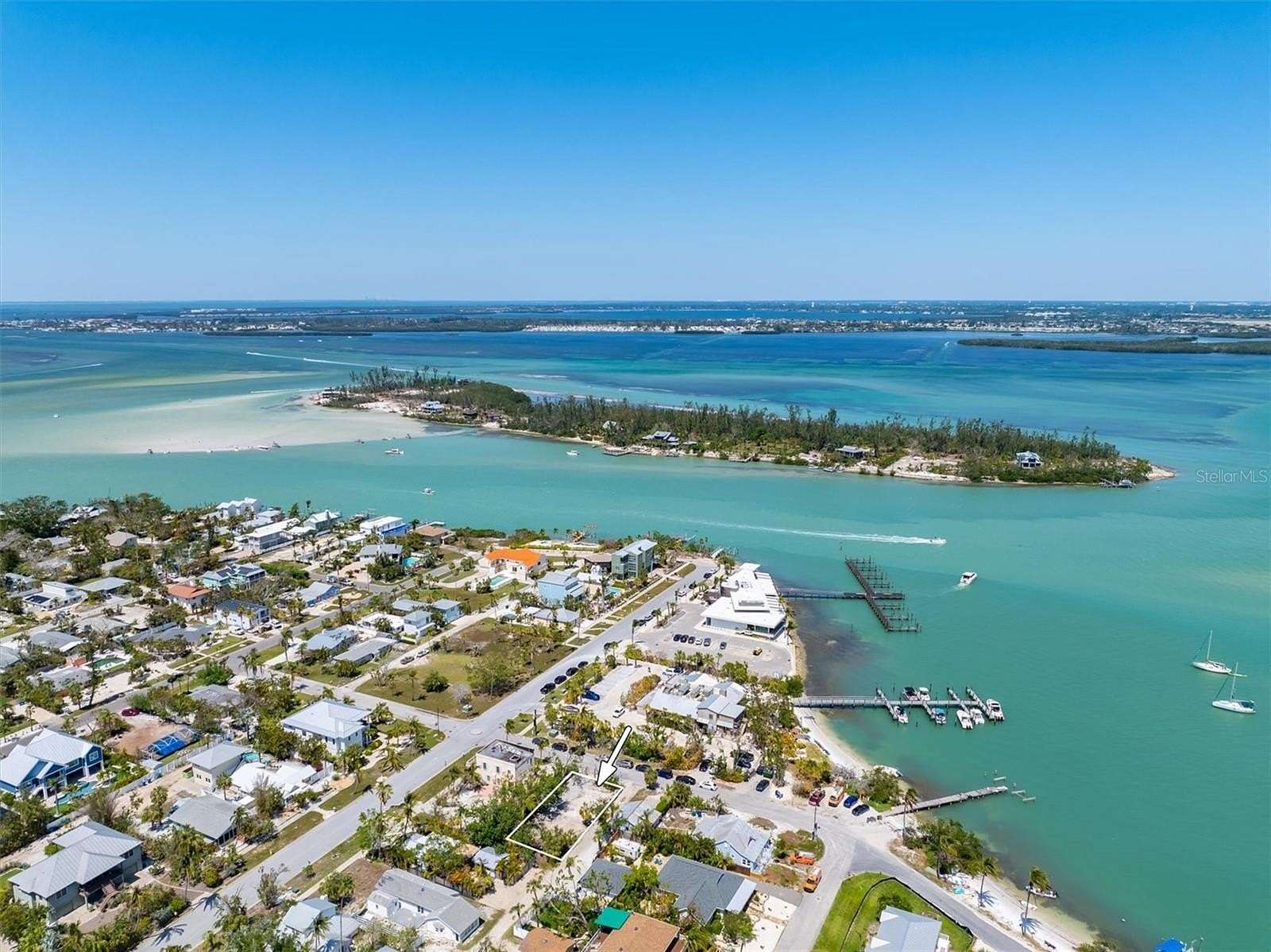 0.14 Acres of Residential Land for Sale in Longboat Key, Florida