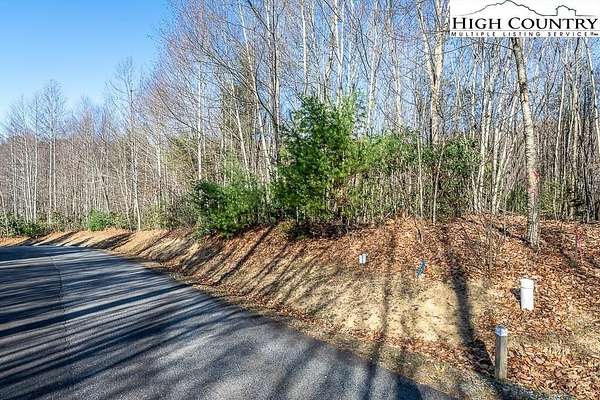 1.33 Acres of Land for Sale in Elk Park, North Carolina