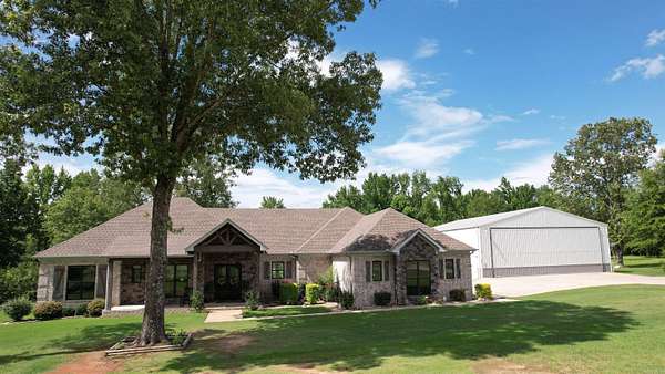 3 Acres of Residential Land with Home for Sale in Cabot, Arkansas