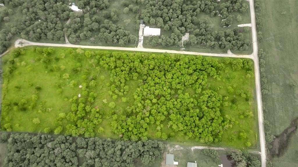 11 Acres of Recreational Land for Sale in Wortham, Texas