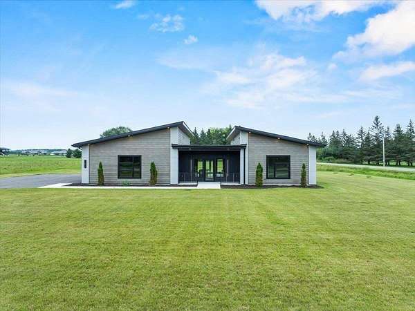 1.5 Acres of Residential Land with Home for Sale in Marshfield, Wisconsin