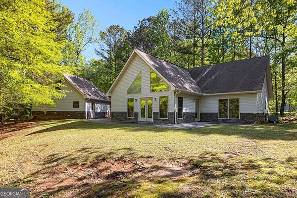 9 Acres of Residential Land with Home for Sale in Barnesville, Georgia