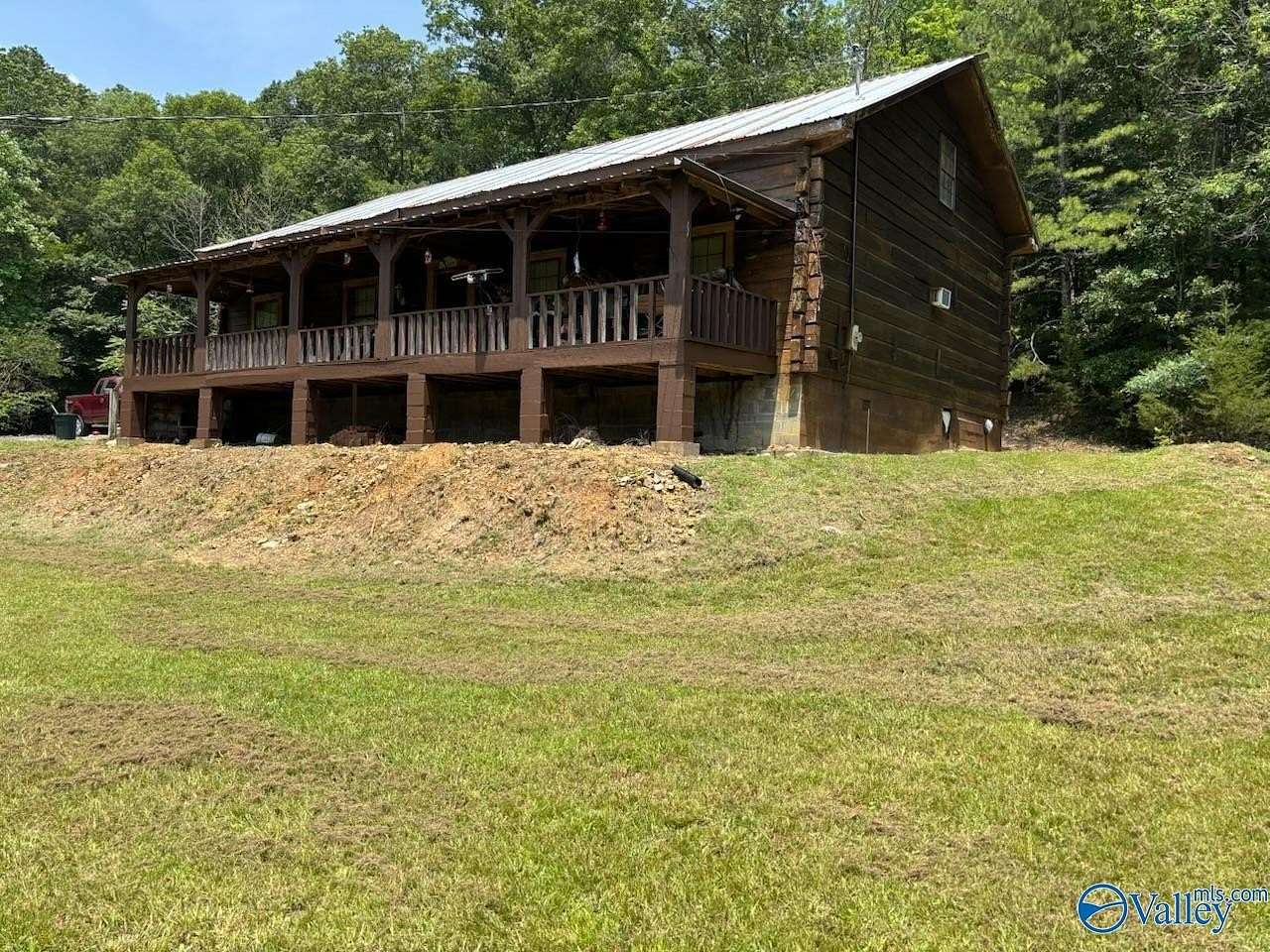 2 Acres of Residential Land with Home for Sale in Hollytree, Alabama