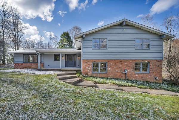 1.72 Acres of Residential Land with Home for Sale in Solon, Ohio